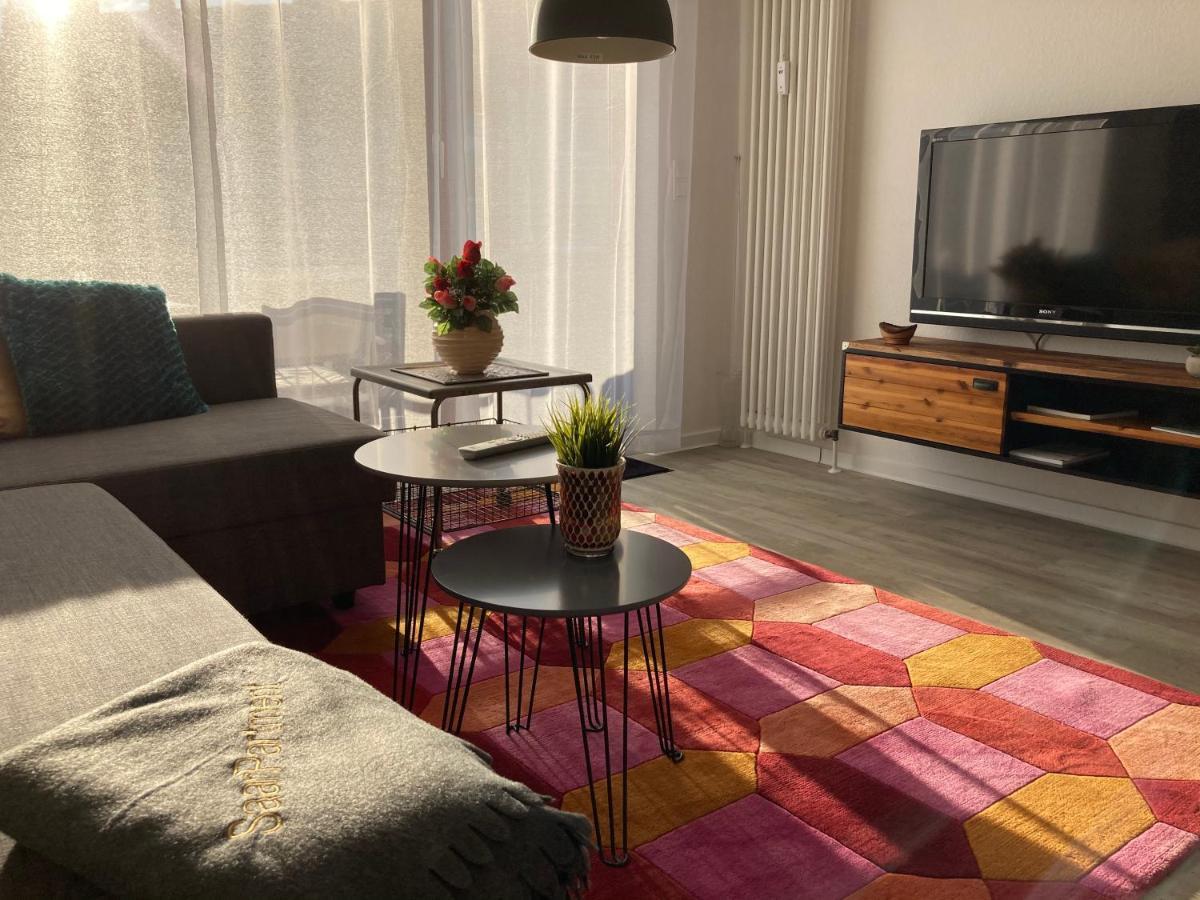 Living At Saarpartments -Adults Only- 2 Bedroom, Netflix - Business & Holiday Apartments For Long- And Short Term Stay, 3 Min To Train Station, Secure E-Bike Parking! Sarrebruck Extérieur photo