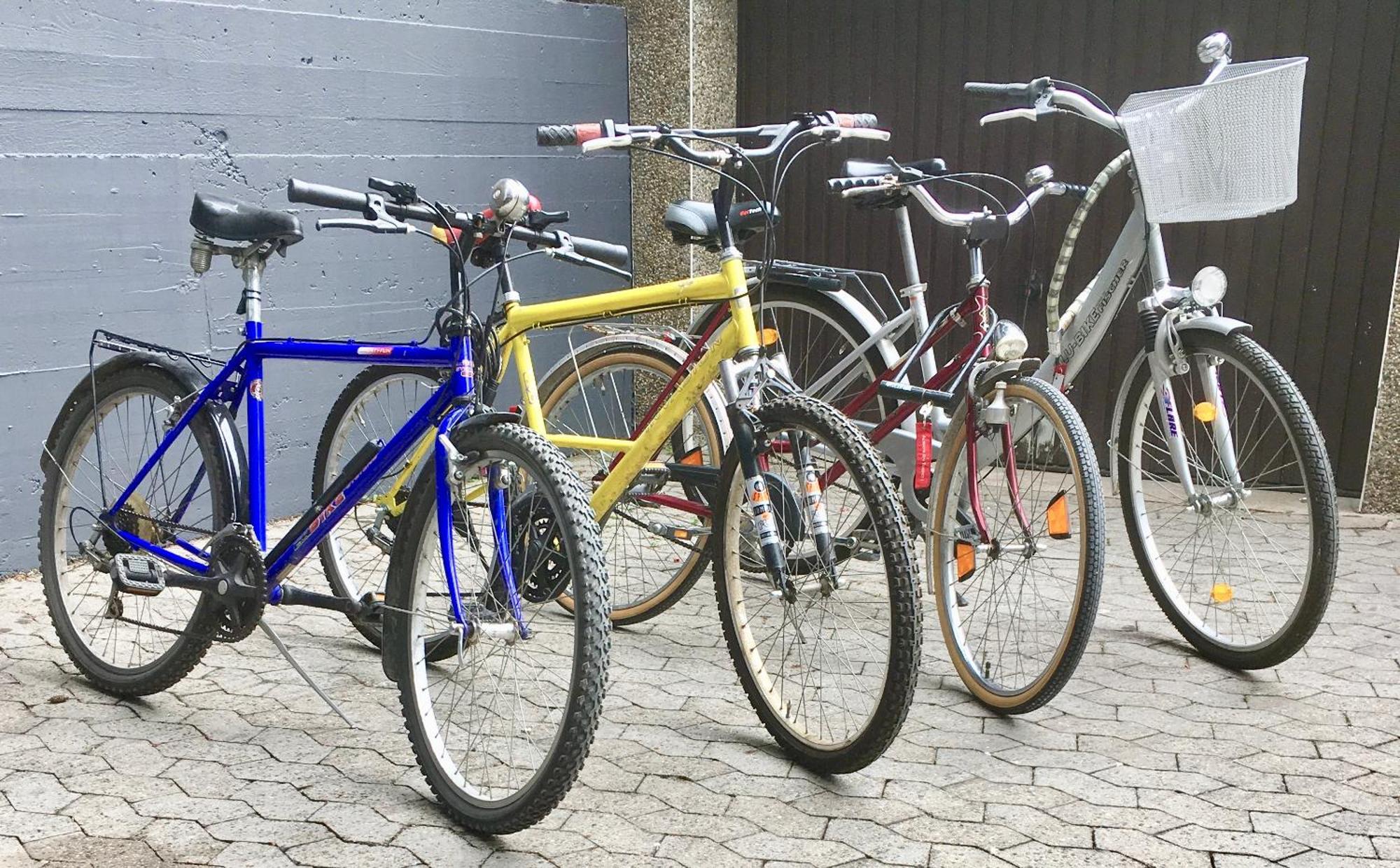 Living At Saarpartments -Adults Only- 2 Bedroom, Netflix - Business & Holiday Apartments For Long- And Short Term Stay, 3 Min To Train Station, Secure E-Bike Parking! Sarrebruck Extérieur photo